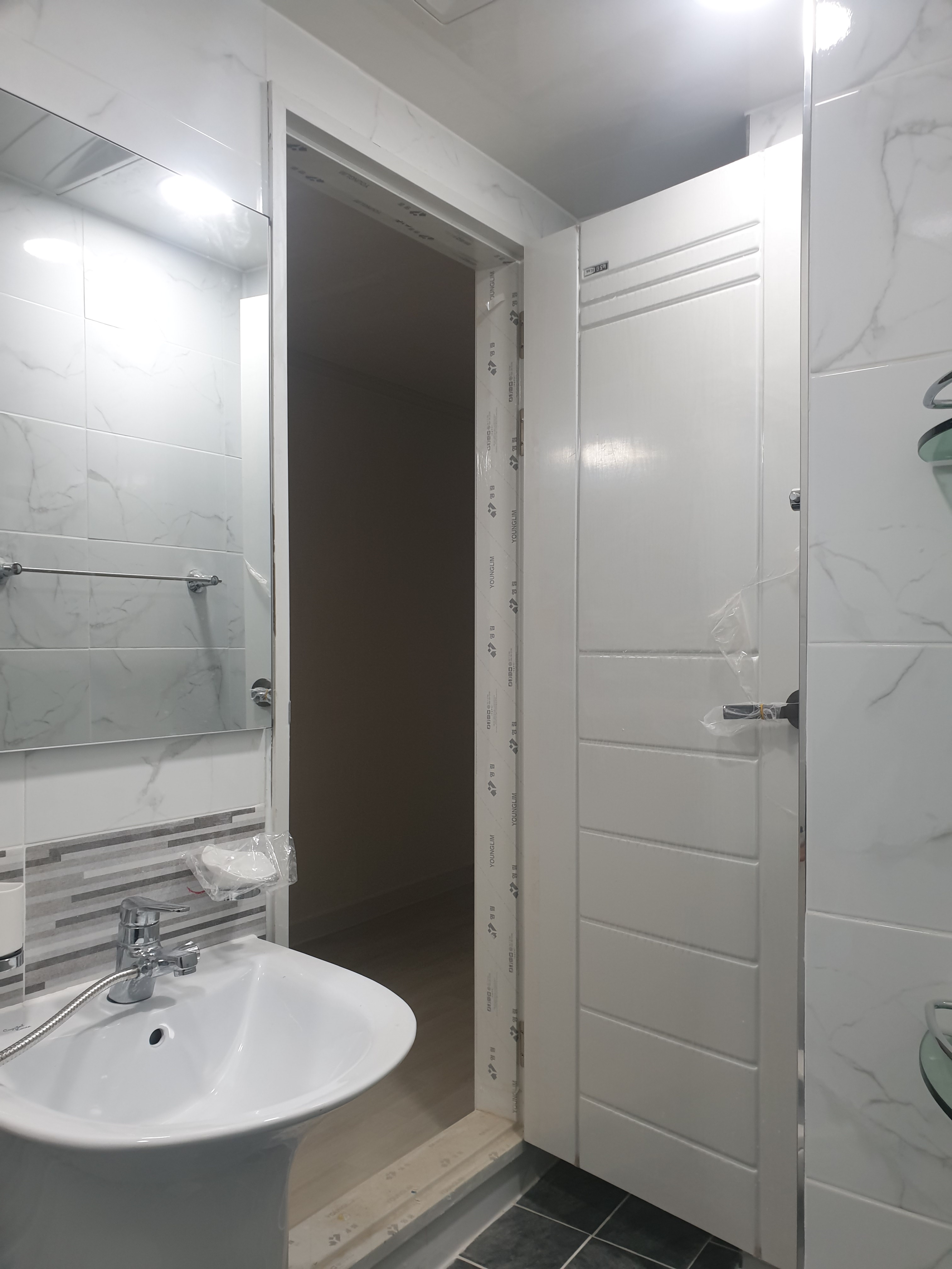 2 Bedrooms Bedrooms, ,1 BathroomBathrooms,Apartment,Wolse,1011